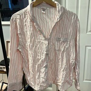Victoria’s Secret pink and white strip pajama set size large